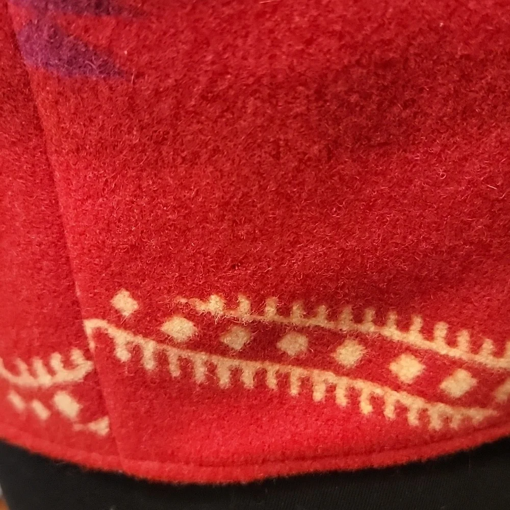 Pendleton  Western Wool Vest Vintage Aztec Native Southwestern Yellowstone - Picture 4 of 7